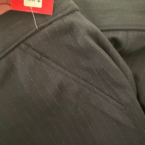 Spanx NWT Wide Leg Navy Gray Pin Stripe Med Perfect Dress Pants Ponte Pockets - Picture 4 of 13